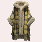 Geruite poncho jas - luxe damescape met capuchon en imitatiebont afwerking - Bakkermode.nl