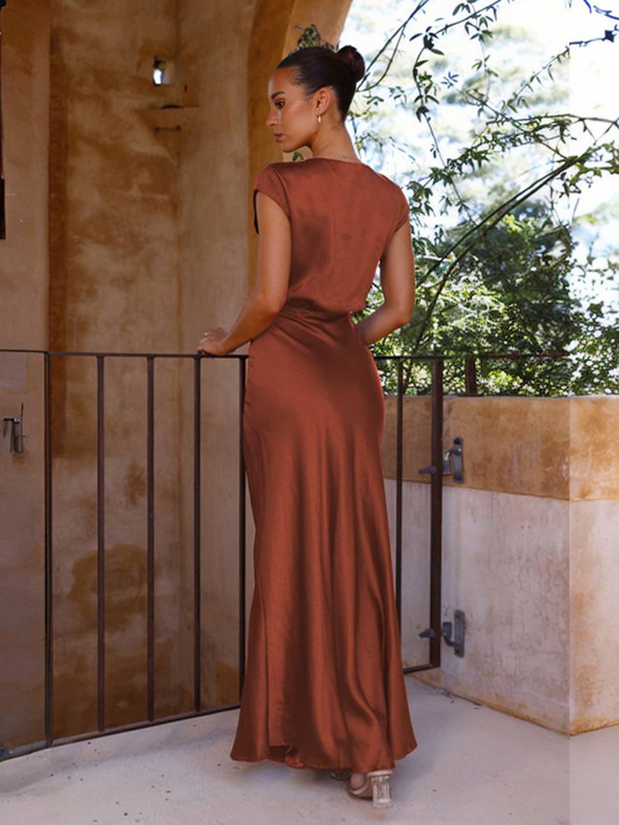 Verfijnde satijnen jurk - v-hals avondjurk voor speciale gelegenheden