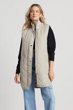 Mouwloos gewatteerd vest - birch damesvest met zijritsdetails