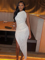 Dames één-schouder jurk - verfijnde grijze bodycon midi jurk met zijsplit