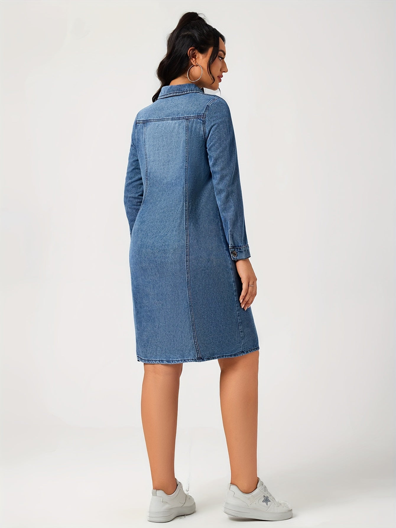 Denim shirt dress - zeeblauwe damesjurk voor een trendy stijl