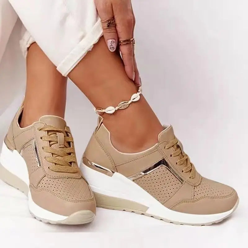 Modieuze platform sneakers dames - lichtgewicht casual schoenen - Bakkermode.nl