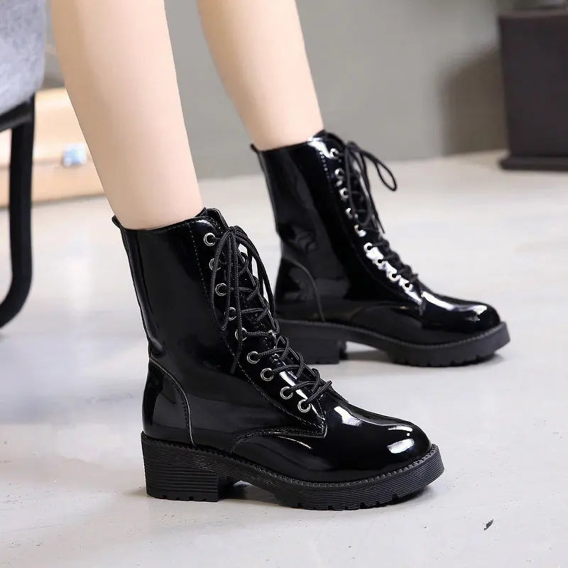 Halverwege kuit leren enkellaarzen dames – vetersluiting platformlaarzen - Bakkermode.nl