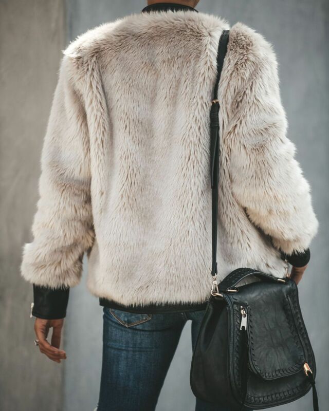 Dames winterjas van imitatiebont - stijlvolle beige jas - Bakkermode.nl