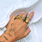 Verstelbare slangenring voor dames - elegante gouden afwerking, veelzijdige accessoire voor speciale gelegenheden