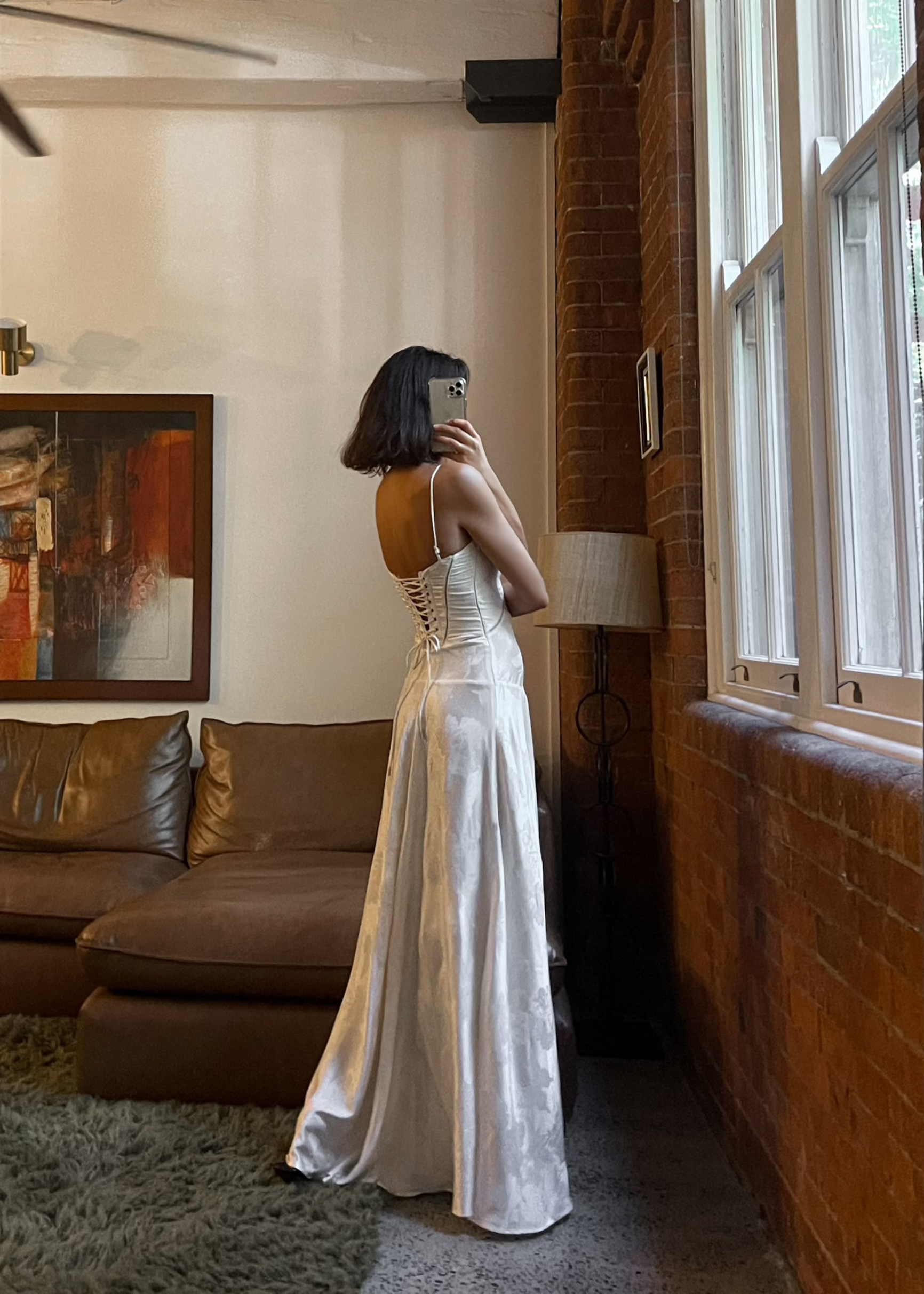 Dames maxi jurk casual beige bloemen met kant achterkant - elegante avondkleding voor speciale gelegenheden