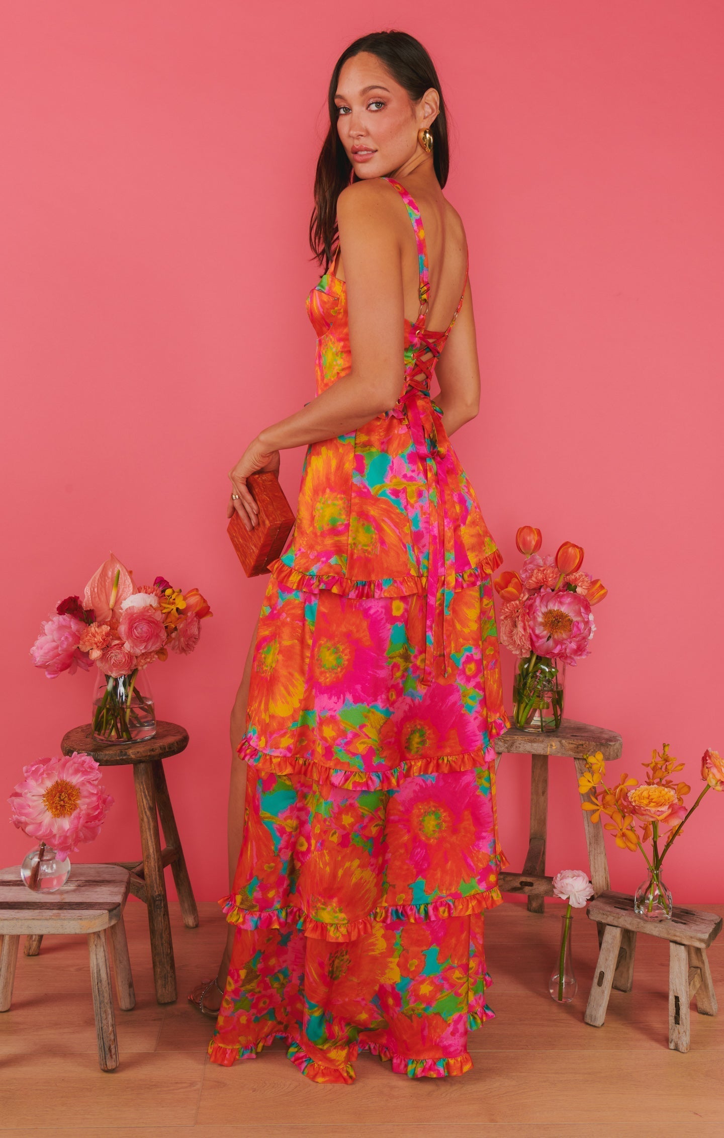 Dames maxi jurk met bloemetjesprint in roze - stijlvolle mouwloze zomerjurk voor casual uitjes