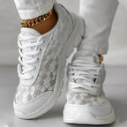 Lace sneakers - elegante en luchtige damesschoenen