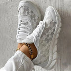 Lace sneakers - elegante en luchtige damesschoenen