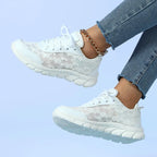 Lace sneakers - elegante en luchtige damesschoenen