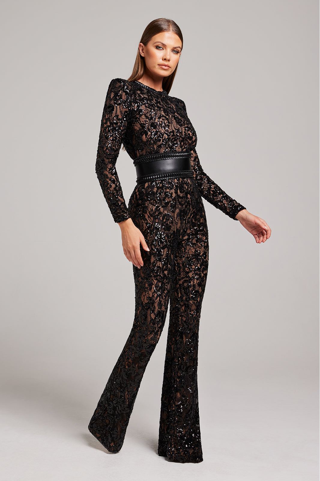 Zwarte kanten jumpsuit - elegante avondmode voor dames