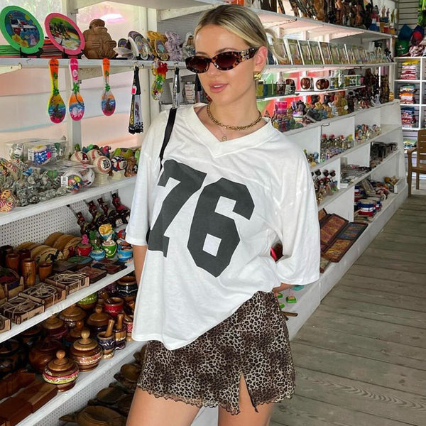 Oversized t-shirt - casual dames t-shirt met 76-print