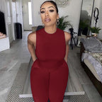 Vrouwen jumpsuit met een flatterend design voor casual of formele gelegenheden - elegante en relaxte all-in-one outfit