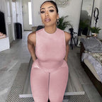 Vrouwen jumpsuit met een flatterend design voor casual of formele gelegenheden - elegante en relaxte all-in-one outfit