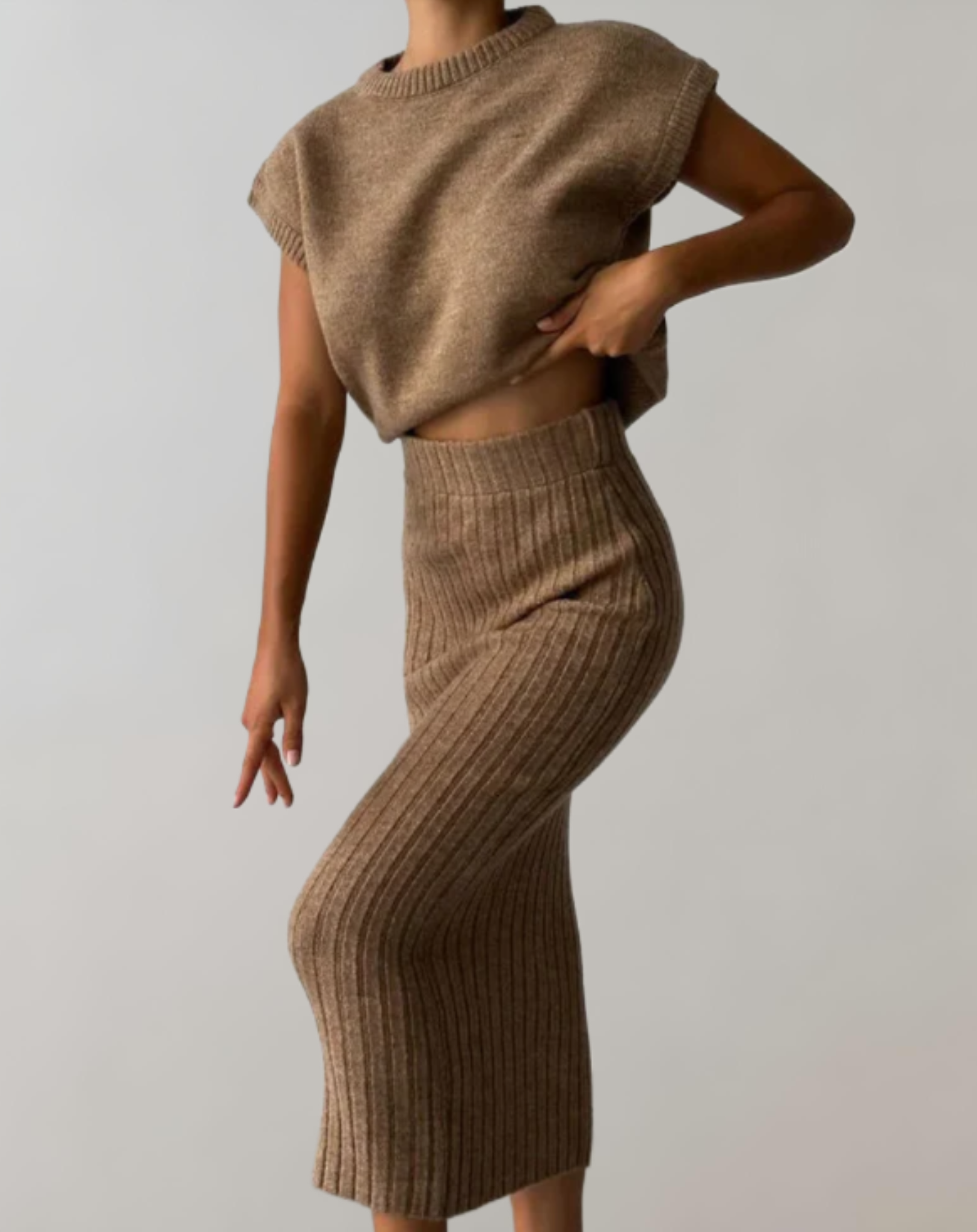 2-delige ribgebreide crop top en rok set - trendy outfit voor casual en chique gelegenheden