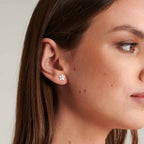 2-delige bloemenoorbellen - verfijnde moeder-of-pearl zilveren damesaccessoires