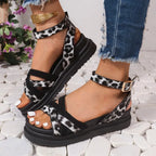 Luipaardprint sandalen met bandjes - Bakkermode.nl