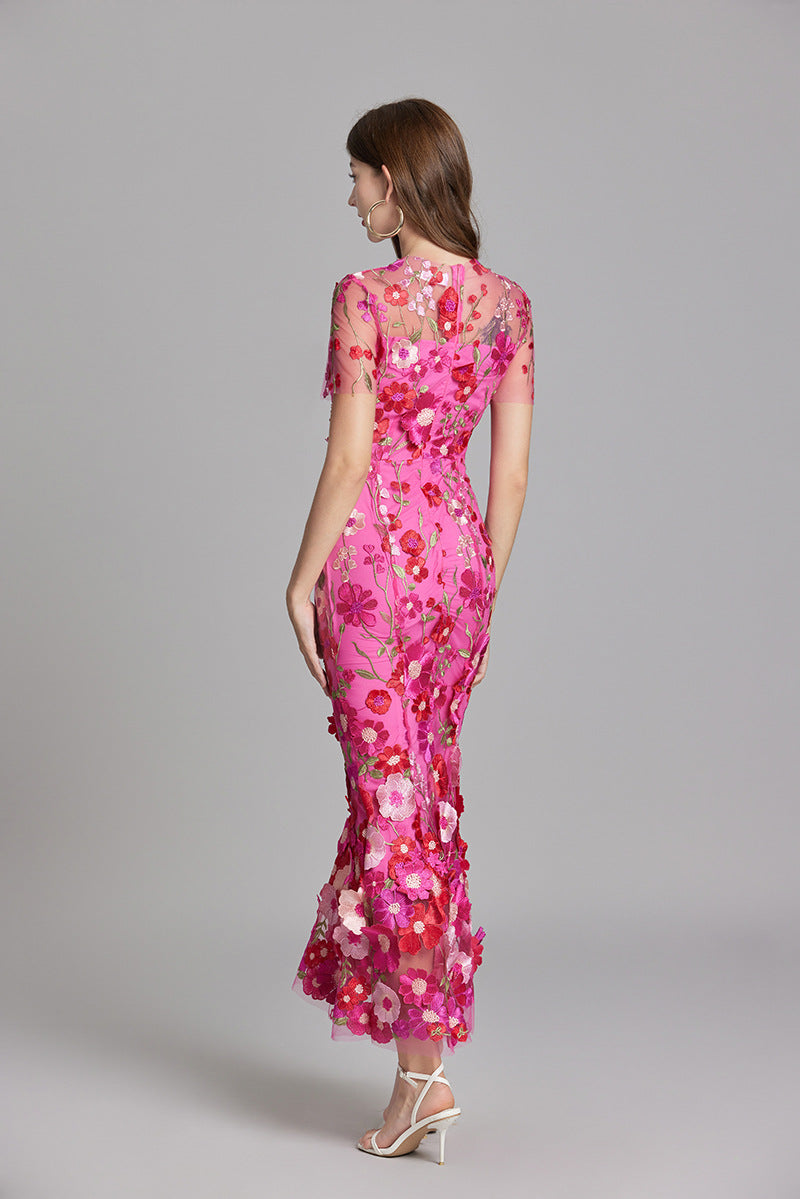 Maxi-jurk met bloemen broderie - elegante avondoutfit voor speciale gelegenheden