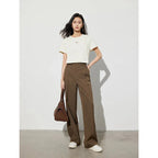 Elegante crèmekleurige t-shirt met subtiel borduursel - Bakkermode.nl