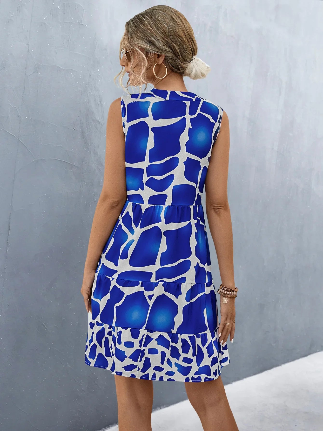 Zomerjurk met giraffeprint - Bakkermode.nl