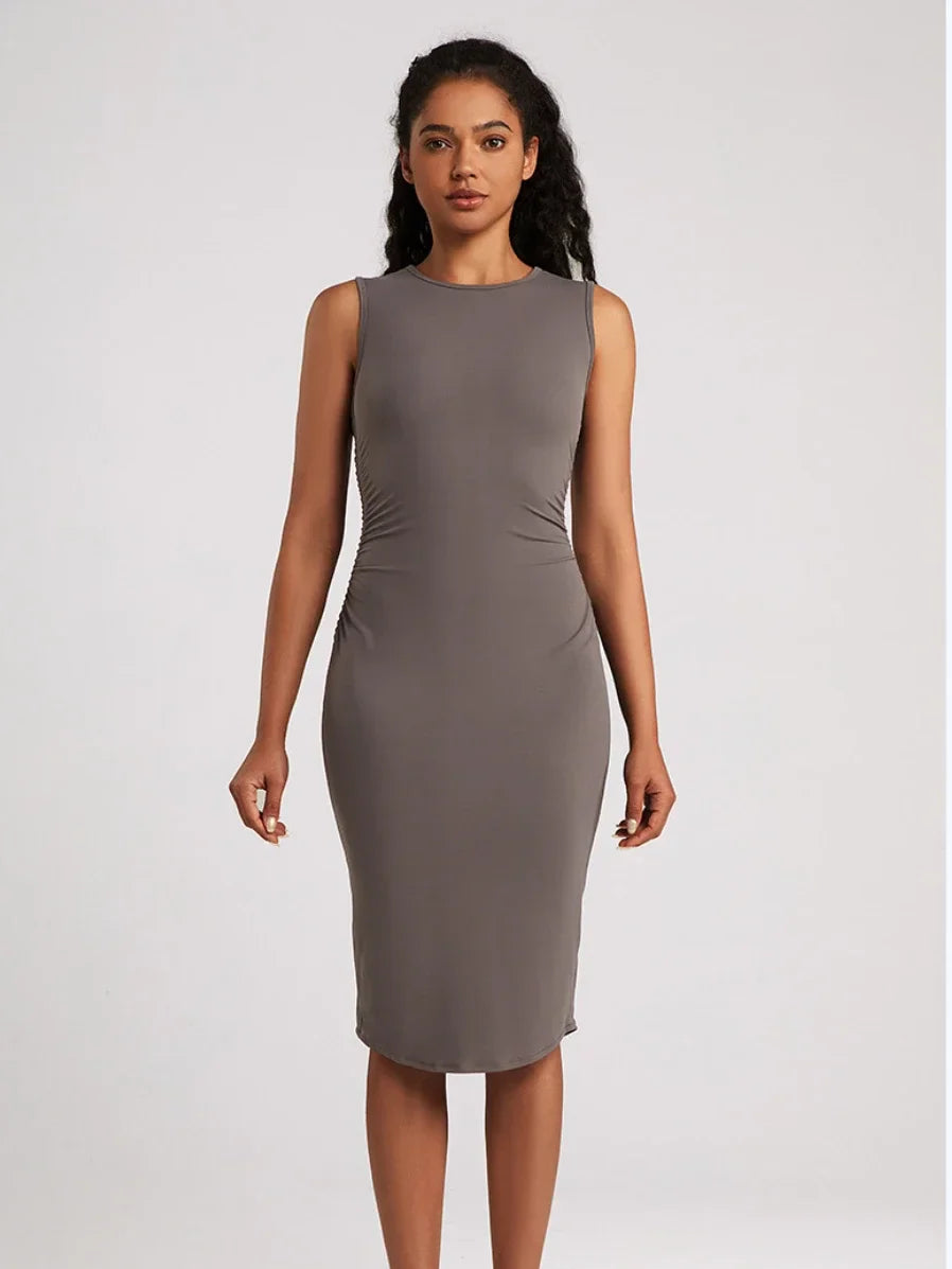 Mouwloze bodycon jurk - Bakkermode.nl