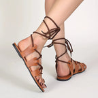 Bruine gladiatorsandalen met veters - Bakkermode.nl