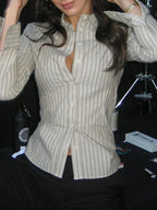 Grijs gestreepte blouse voor dames - tijdloze stijl