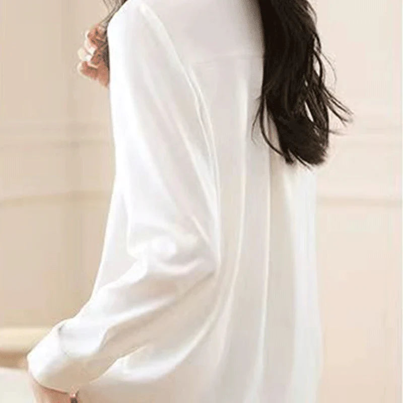 Witte zijden blouse met lange mouwen - Bakkermode.nl