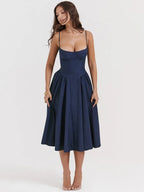 Strapless jurk met volle rok - Bakkermode.nl