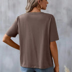 Top met geborduurde bloemen en V-hals - Bakkermode.nl