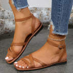 Bruine sandalen met kruisbande en enkelband - Bakkermode.nl