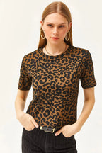 Trendy luipaardprint t-shirt - Bakkermode.nl