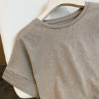 Basic t-shirt met ronde hals en korte mouwen - Bakkermode.nl