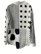 Zwart-witte blouse met stippen en geometrische patronen - Bakkermode.nl