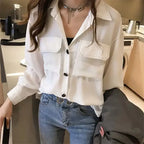 Witte cropped blouse met borstzakken - Bakkermode.nl