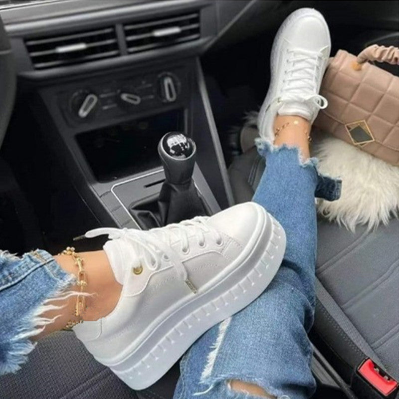 Ontspannen platform sneakers - stijlvolle dames schoenen met ergonomische hoge zool