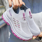 Lichte mesh trainers - handige instappers voor dames