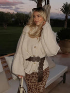 Oversized gebreide damesjas - warme, stijlvolle jas met gouden knopen - Bakkermode.nl