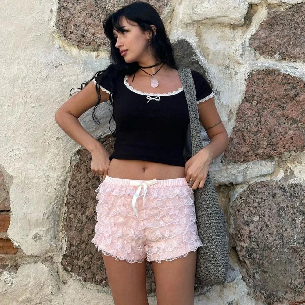 Luchtige kanten shorts met strik - Bakkermode.nl