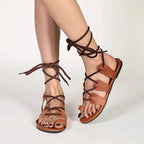 Bruine gladiatorsandalen met veters - Bakkermode.nl
