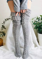 Lange gebreide sokken - gezellige dames kniekousen voor de winter