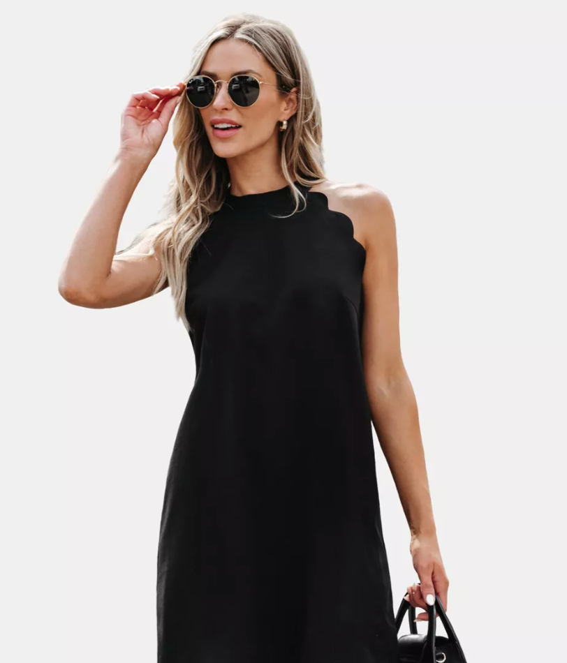 Zwarte mini-jurk met geschulpte halslijn - Bakkermode.nl