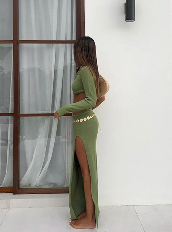 Asymmetrische jurk met cut-out en hoge split - Bakkermode.nl