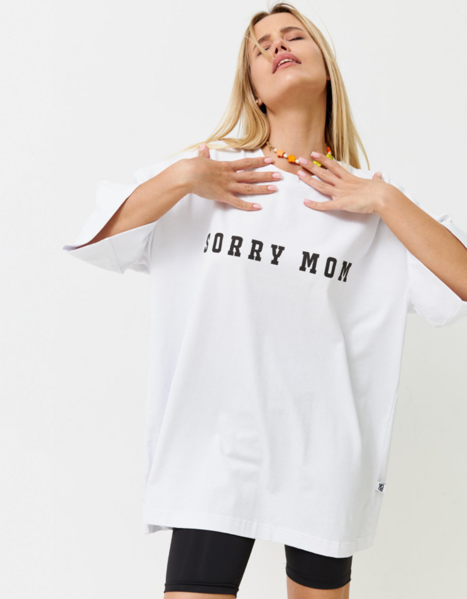 Sorry mom t-shirt met print - Bakkermode.nl