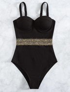 Zwart badpak met decoratieve tailleband - Bakkermode.nl