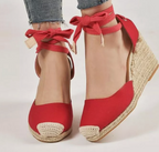 Comfortabele rode espadrilles met sleehak - Bakkermode.nl