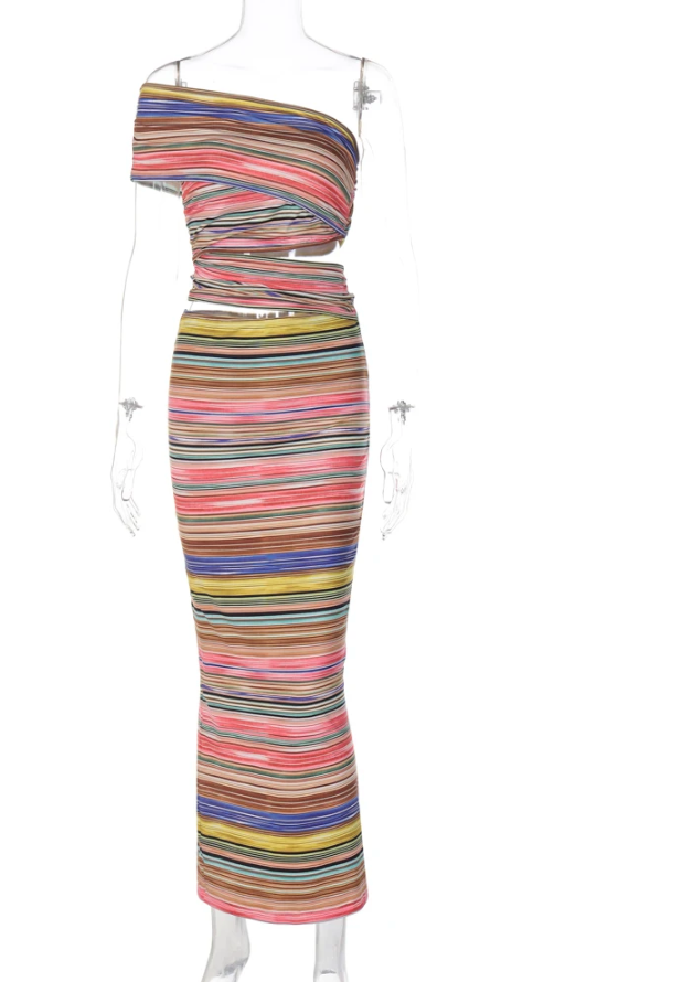 Asymmetrische bodycon jurk met kleurrijke strepen - Bakkermode.nl