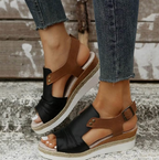 Zwarte en bruine sleehaksandalen - Bakkermode.nl