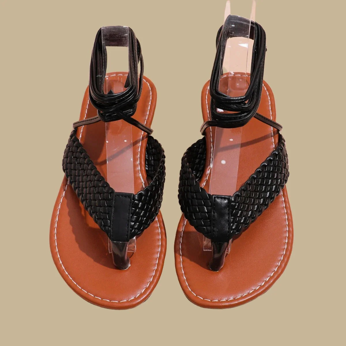 Gevlochten veter-sandalen - Bakkermode.nl