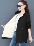 Fleece capuchonjas voor dames - zwarte casual jas - Bakkermode.nl